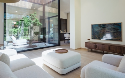 Woontrends 2026: natuurlijke materialen en warme aardetinten